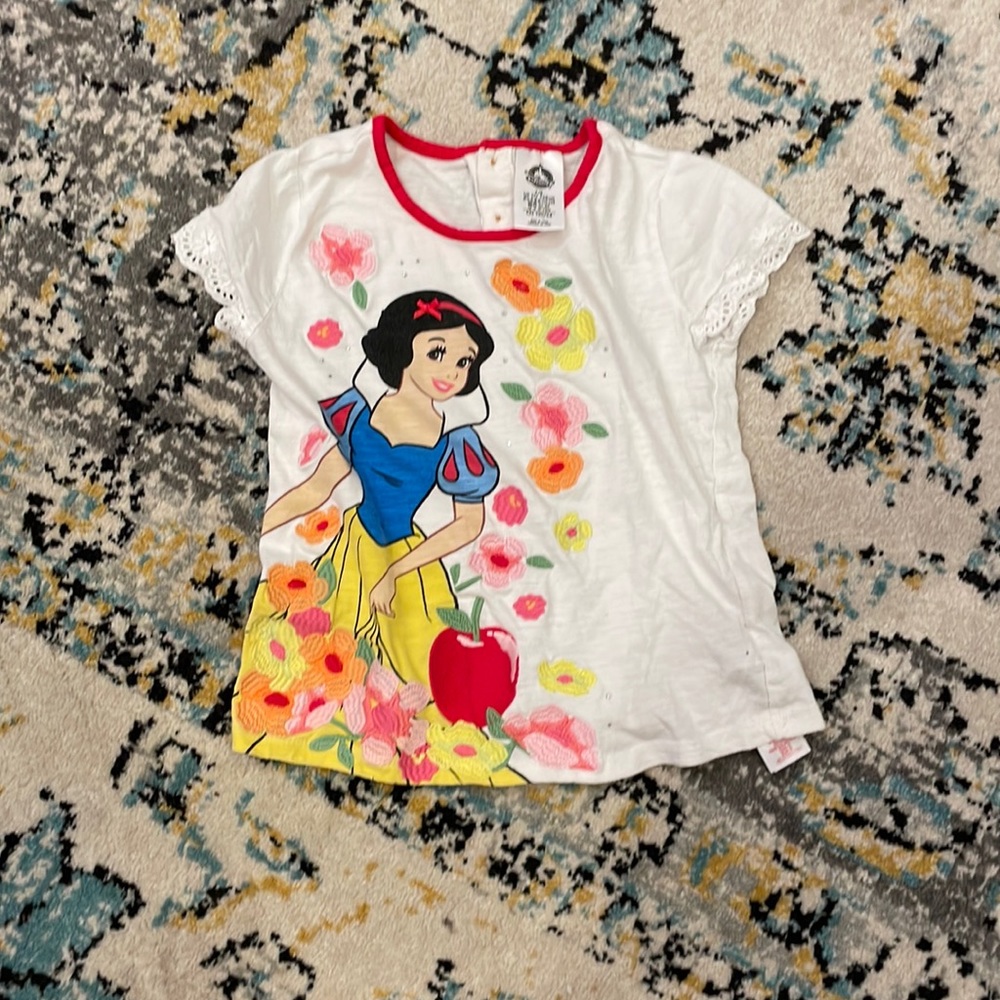 COPY - Disney Snow White Floral and Princess top